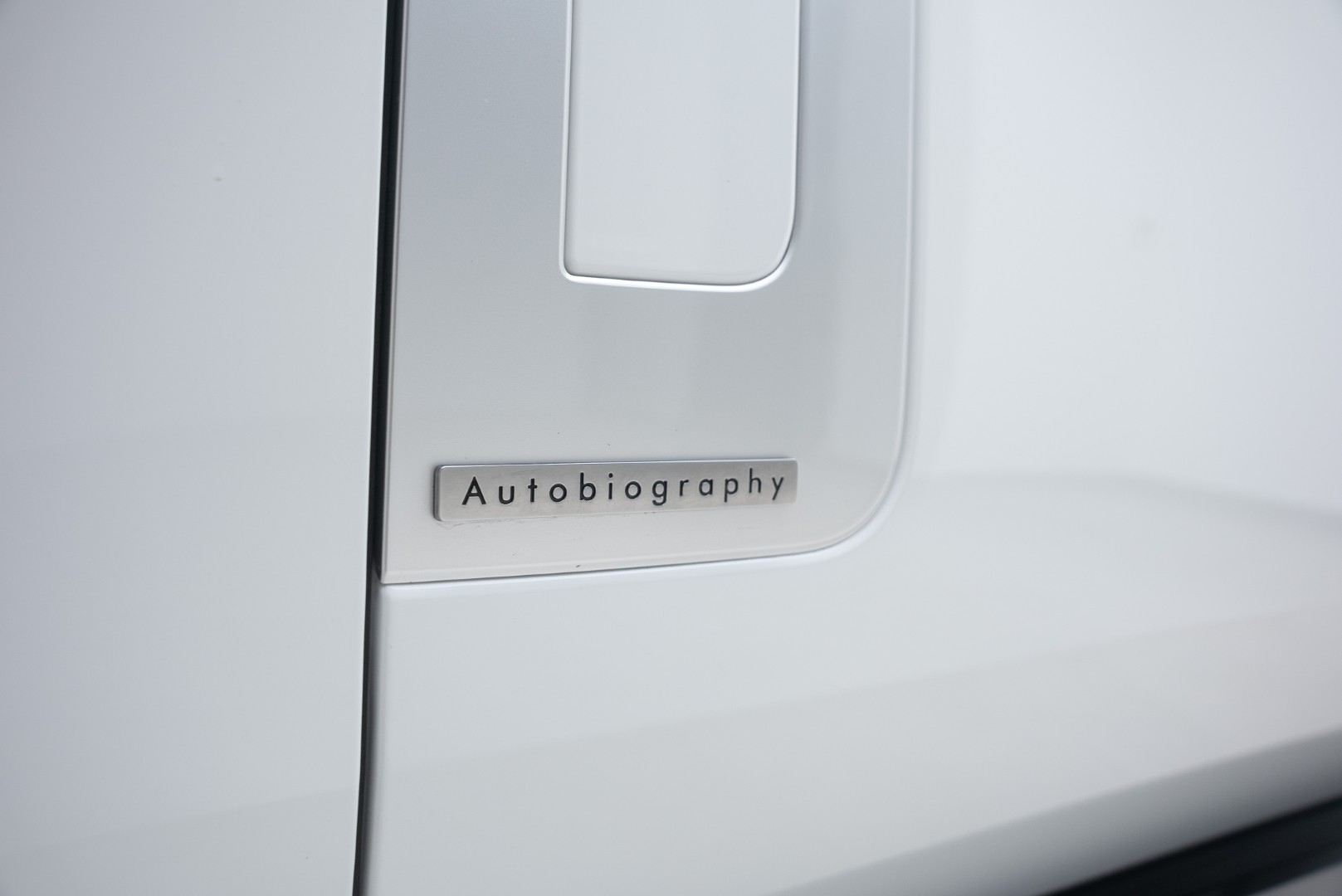 2023 RANGE ROVER P530 AUTOBIOGRAPHY MAIN DEALER WARRANTY AND SERVICE.